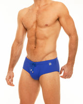 Stylish Men's Swimwear: Elevate Your Pool Presence