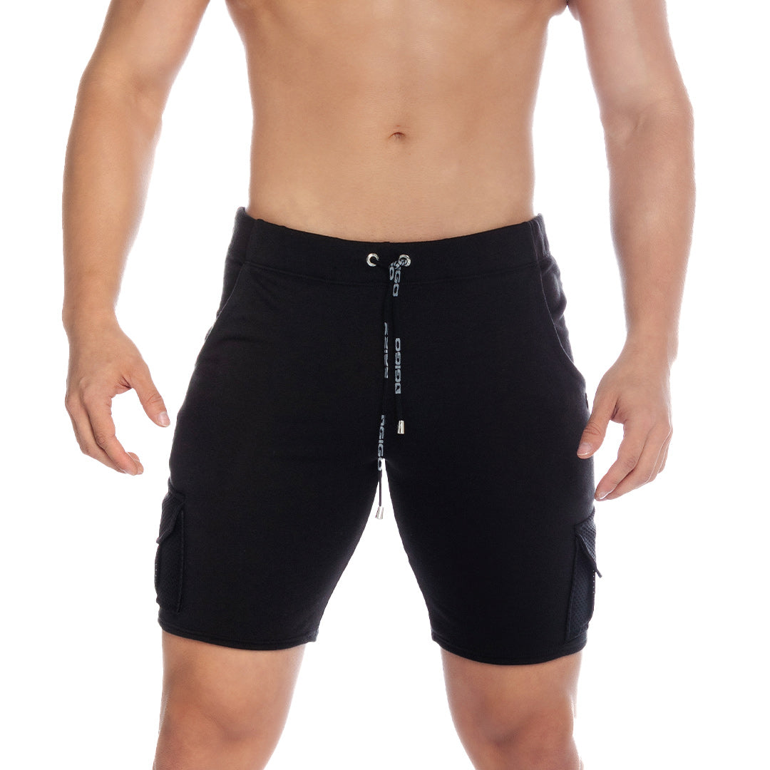 POCKET BLACK SHORT - Men's black sport shorts. Men's shorts