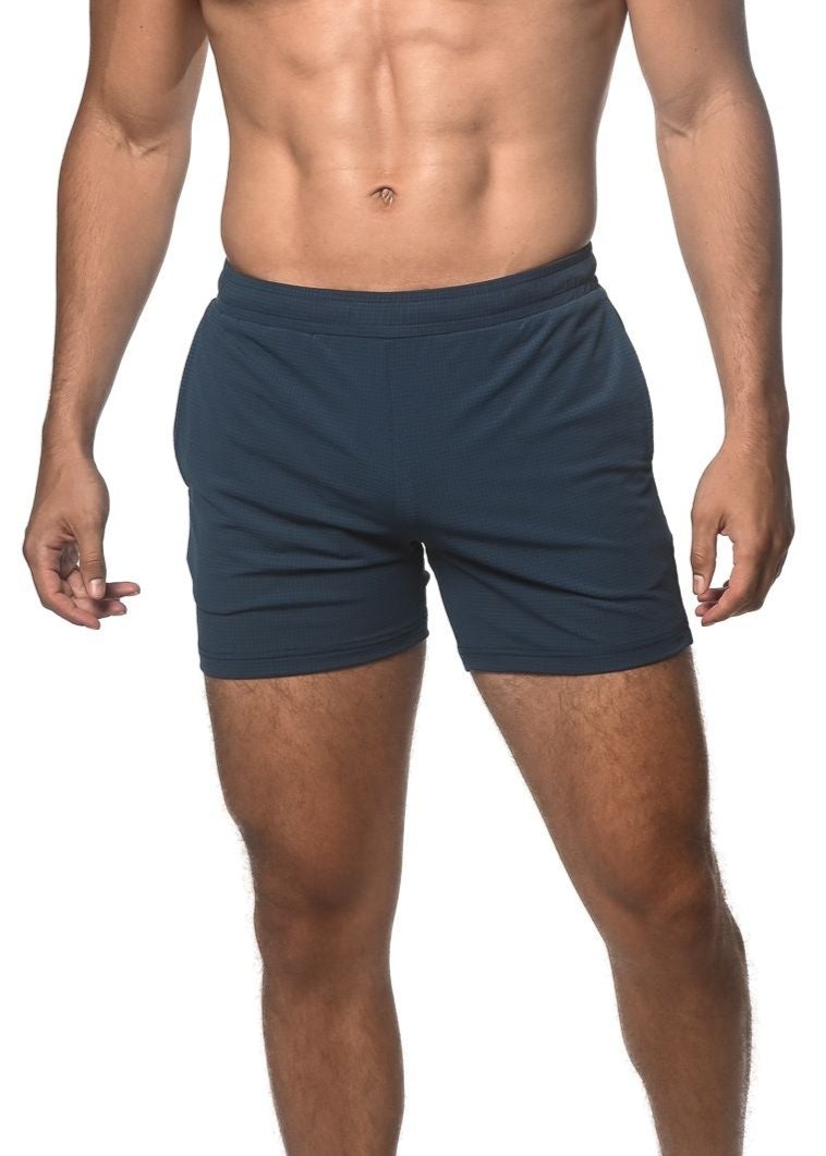 TEXTURED MESH PERFORMANCE SHORT - DealByEthan.gay loves ST33LE