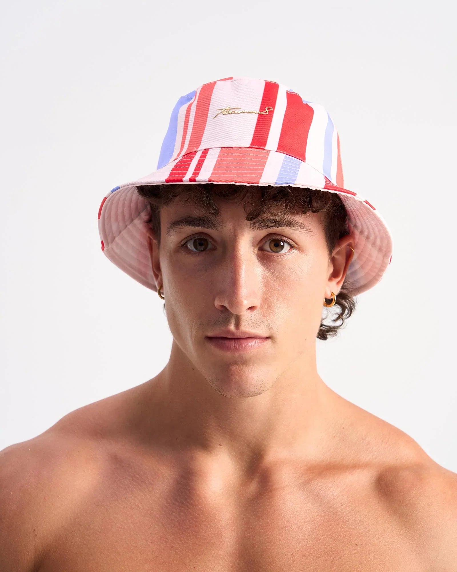 CABANA BUCKET HAT