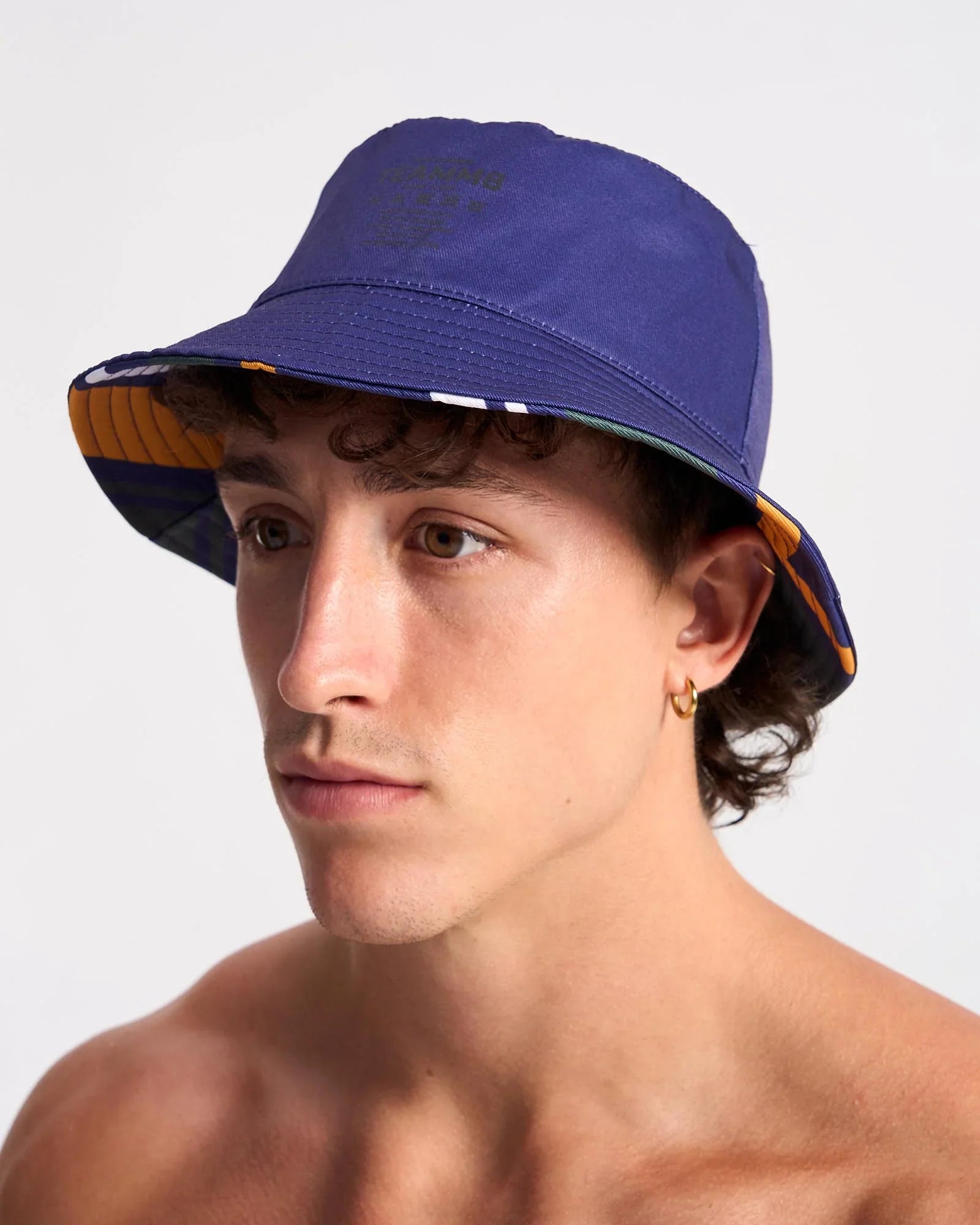 CABANA BUCKET HAT