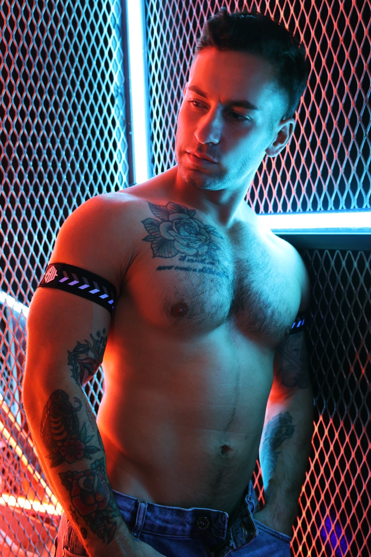 Transistor Armbands - DealByEthan.gay loves Breedwell