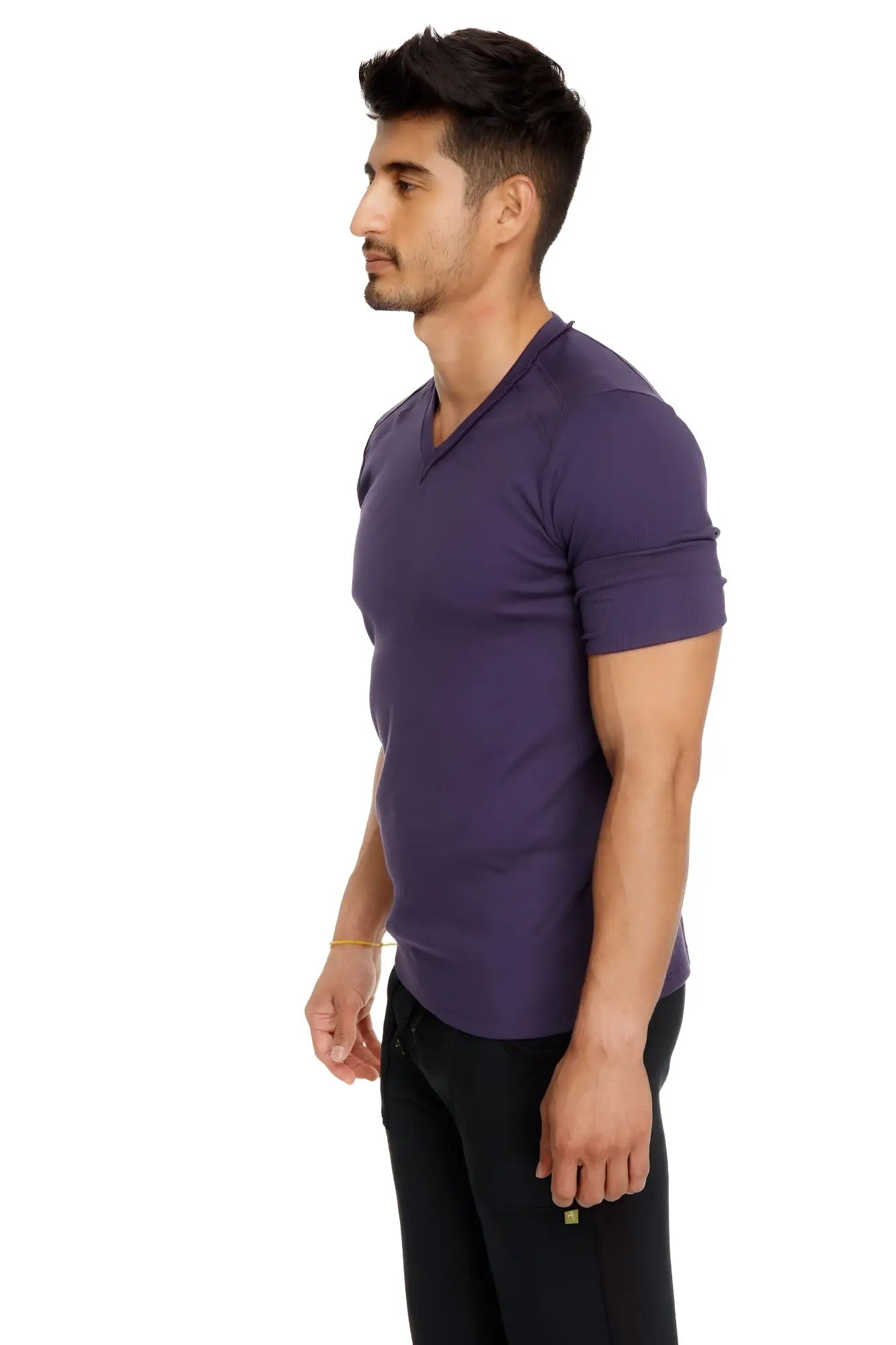 Hybrid v-neck short-sleeved t-shirt in eggplant purple made from soft breathable fabric for casual wear