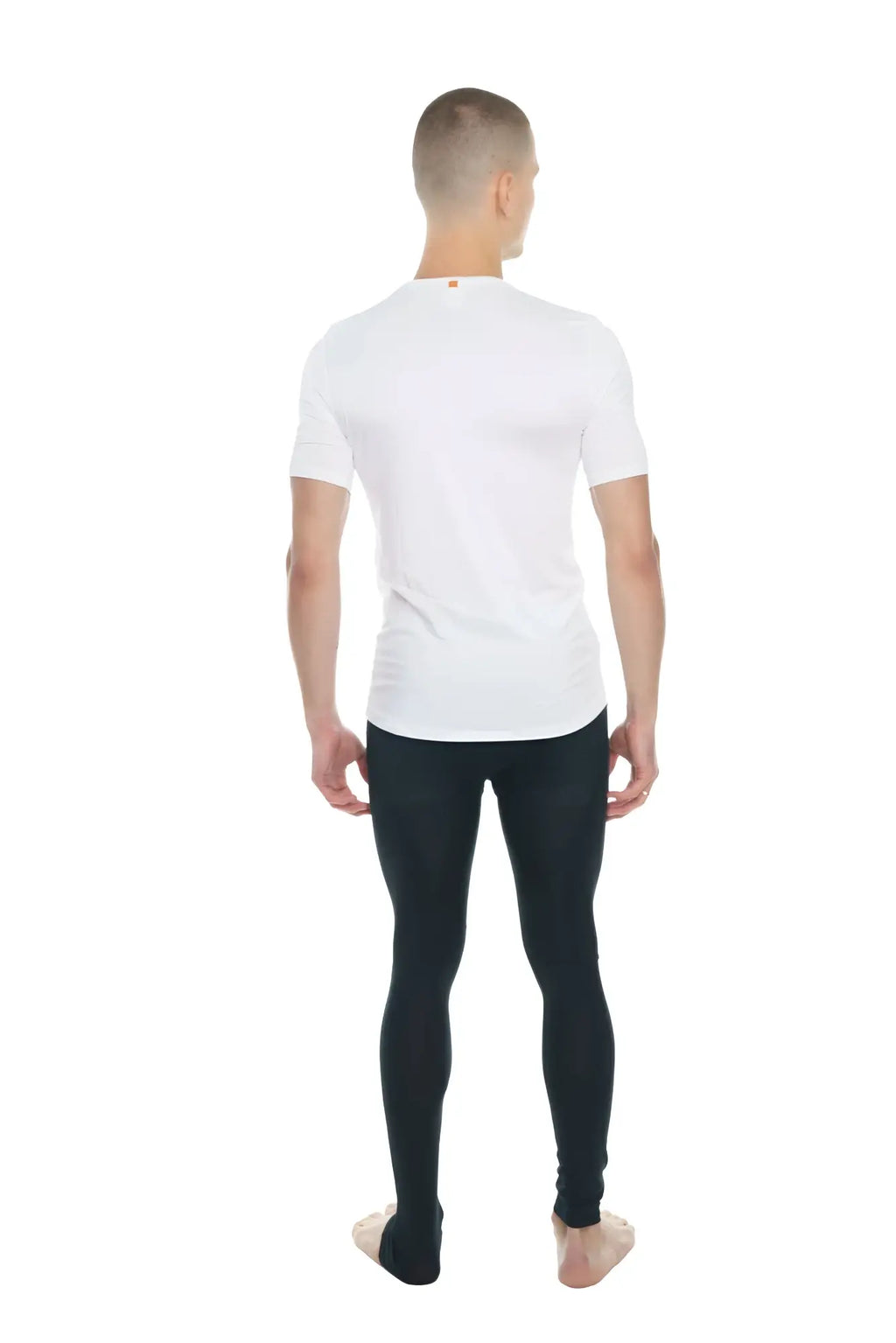 White short-sleeved crew neck t-shirt with a pocket in arctic white perfect for casual wear