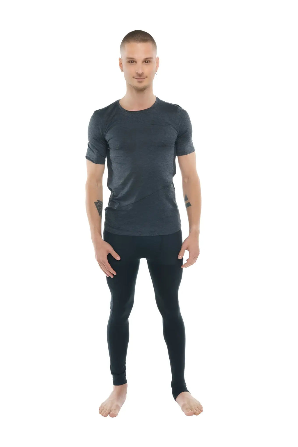 Dark gray charcoal heather perfect pocket crew neck tee short sleeved with subtle textured pattern for athletic use