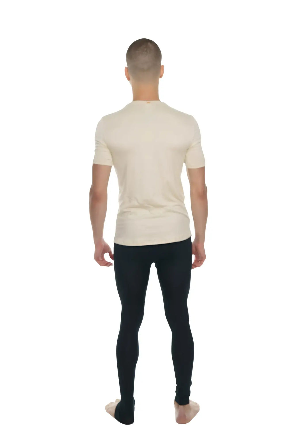 Cream-colored short-sleeved perfect pocket crew-neck tee in sand beige with a simple crew neck design