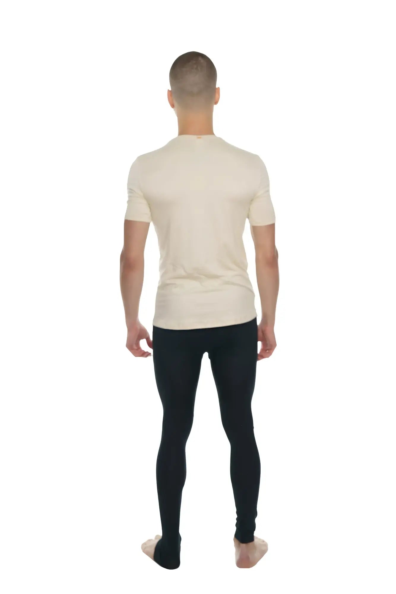Cream-colored short-sleeved perfect pocket crew-neck tee in sand beige with a simple crew neck design