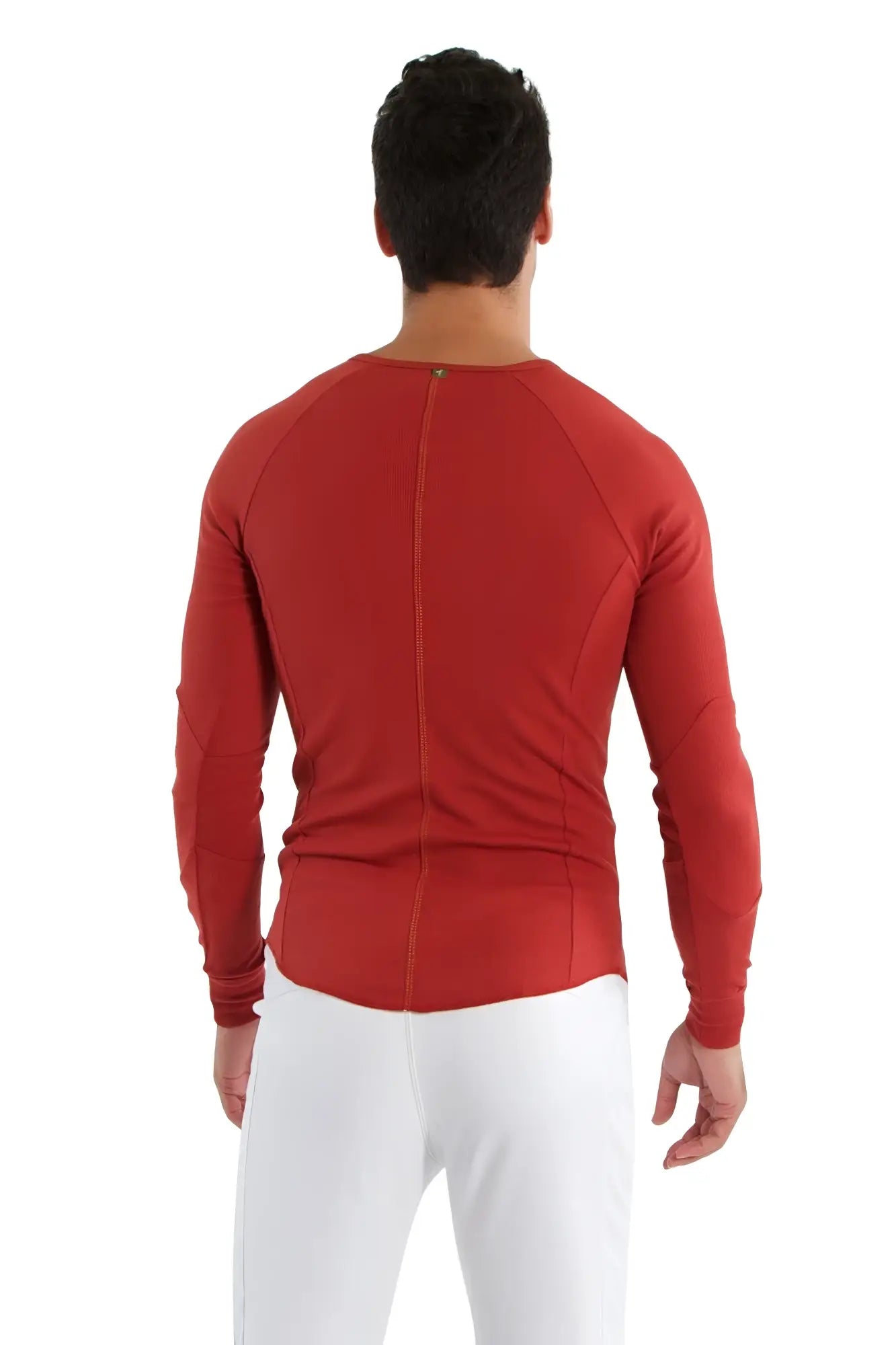 Back view of red thermal v-neck long sleeve shirt with central zipper made for athletic use in cinnabar color