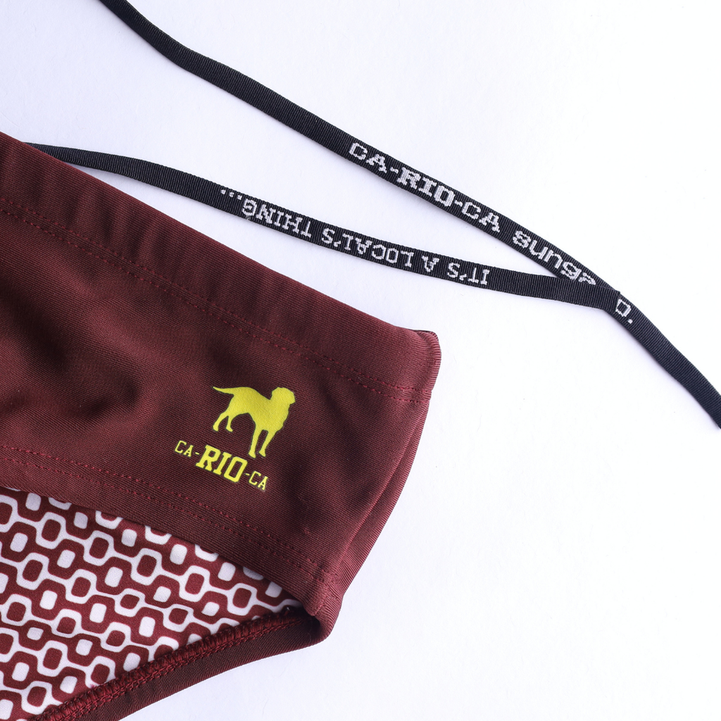 CA-RIO-CA Barolo Burgundy Solids Badehose Sunga – Strandbekleidung