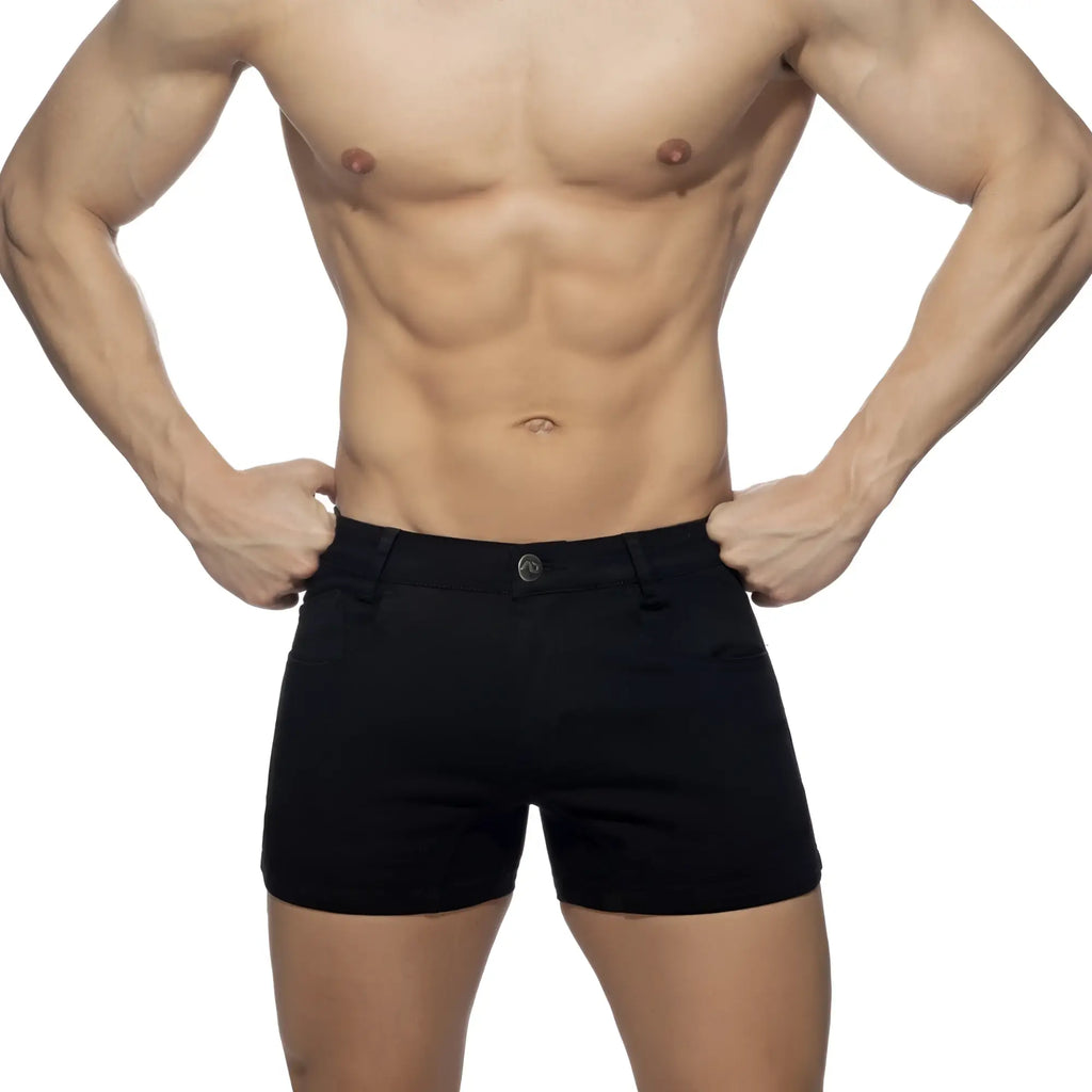 Black men’s 5 pockets summer shorts with classic tailored fit and single button closure for casual wear