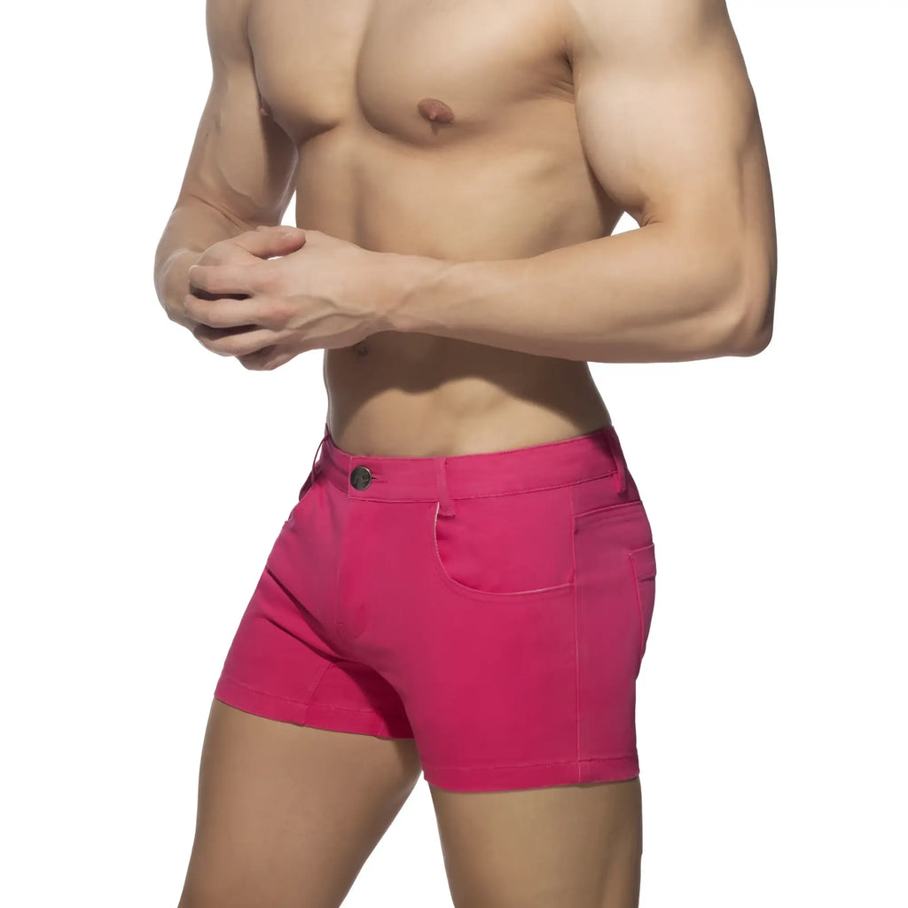 Vibrant fuchsia 5 pockets summer shorts made of durable denim fabric with classic five-pocket design and button closure