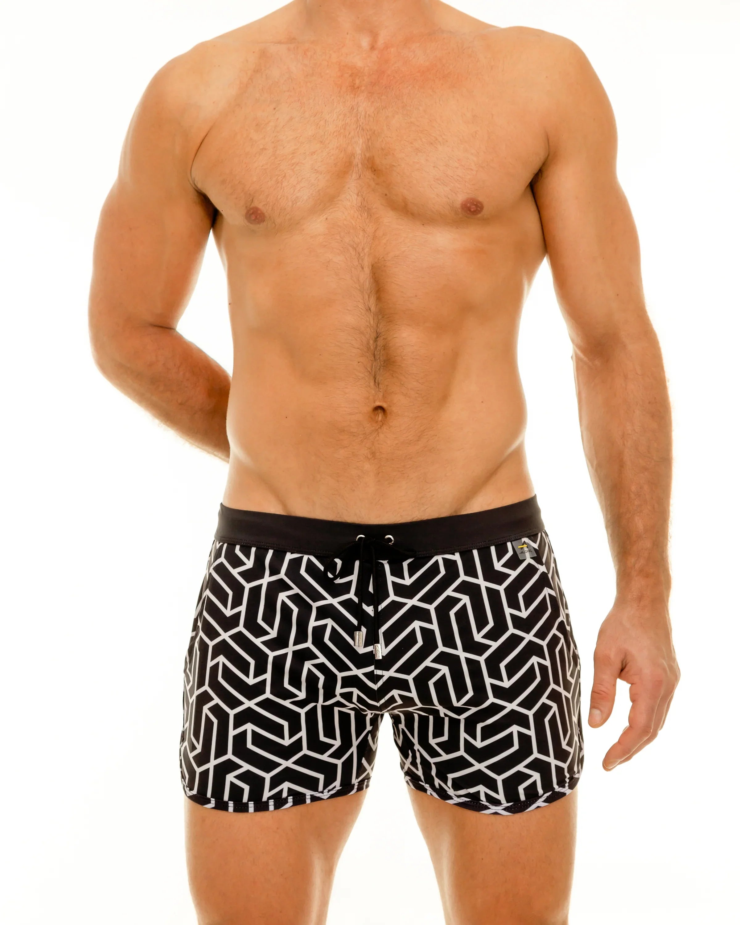 BADESHORTS AUS TITAN