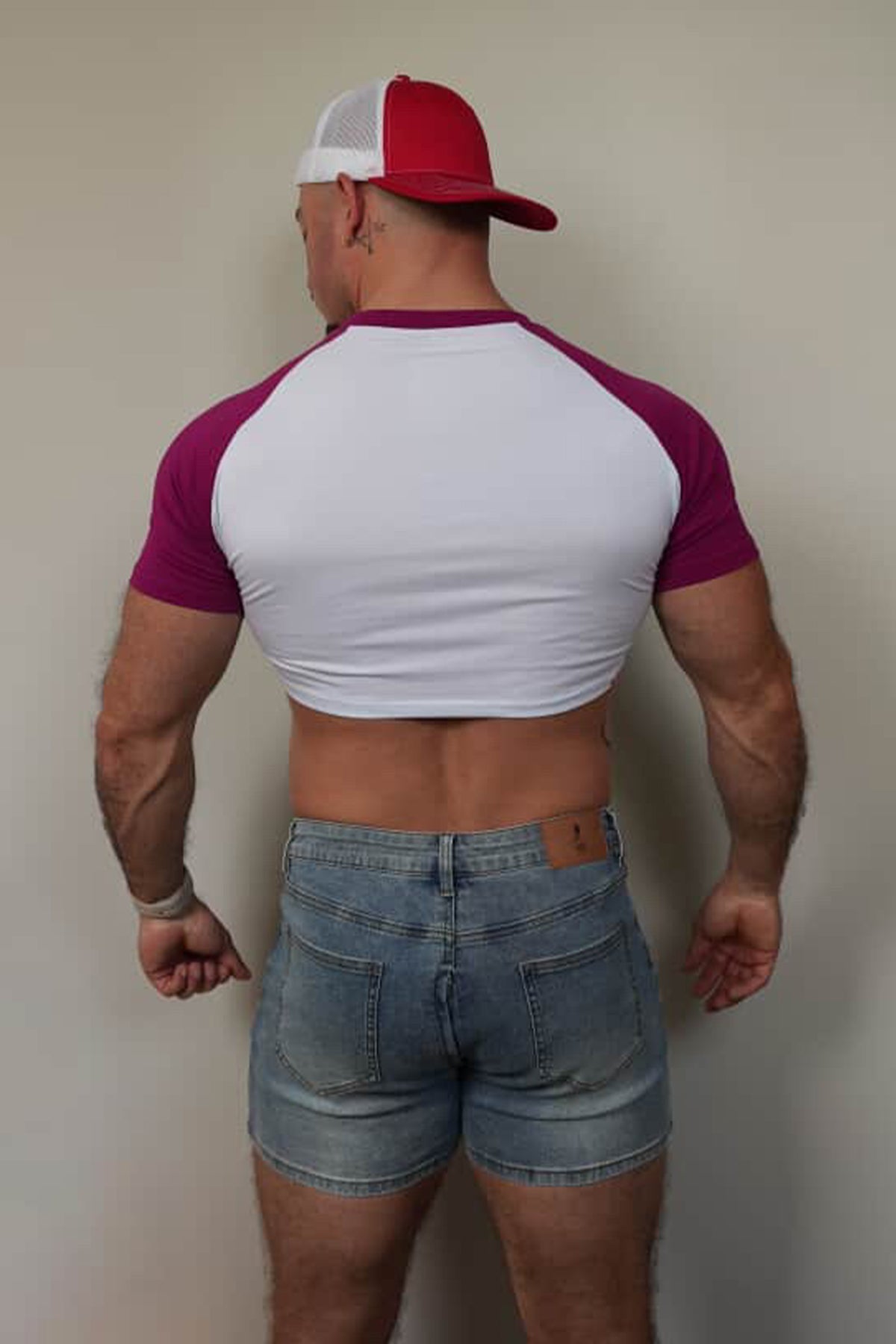 JJ Malibu Muscle-Fit Crop Tee - Vielseitig