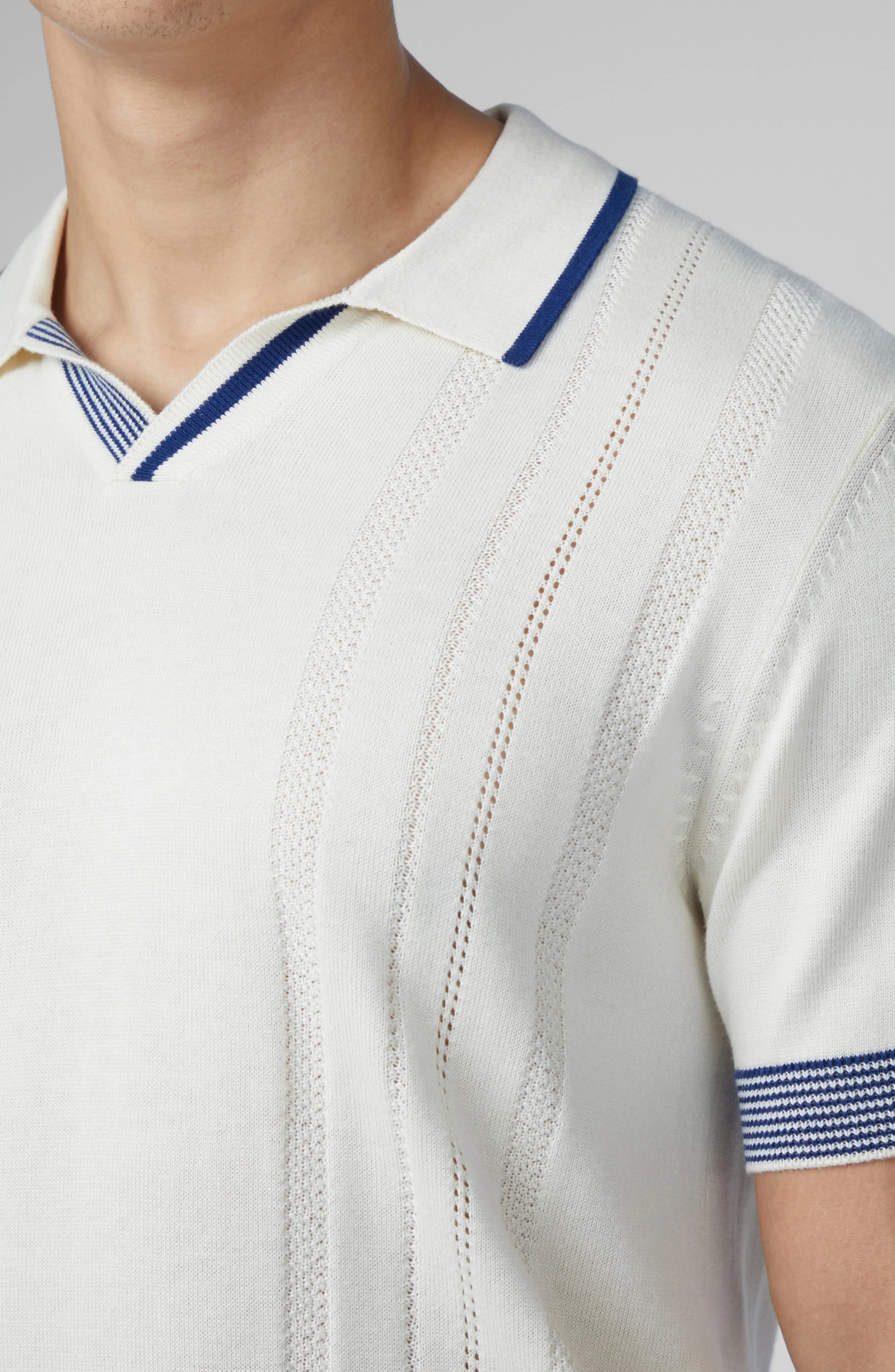 SIGNATURE POLOSHIRT MIT OFFENEM KRAGEN