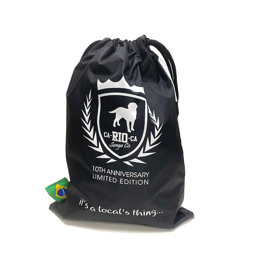 Bolsa de viaje CA-RIO-CA Sunga Co. con el escudo y el logotipo - Edición limitada - Bolsa de viaje para celebrar el décimo aniversario