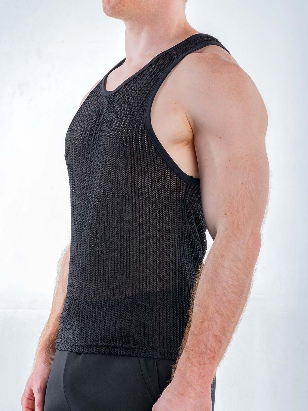 Full Kit Gear Captivity Tank Top - Black