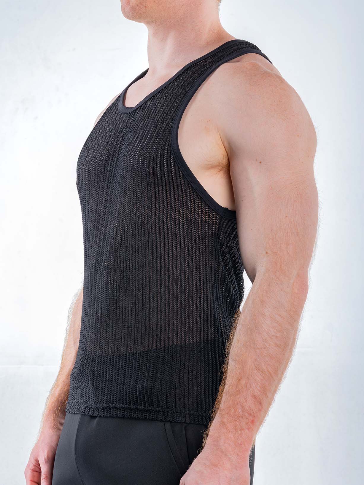 Full Kit Gear Captivity Tank Top - Black