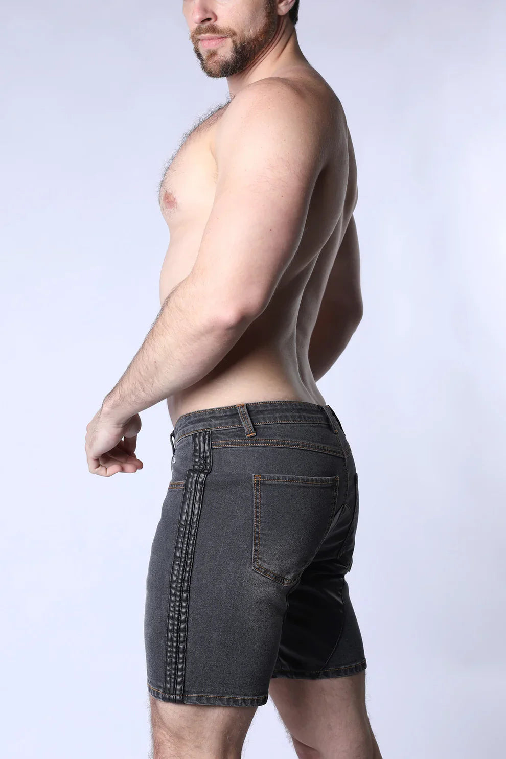 SADDLEBACK-DENIM-SHORTS