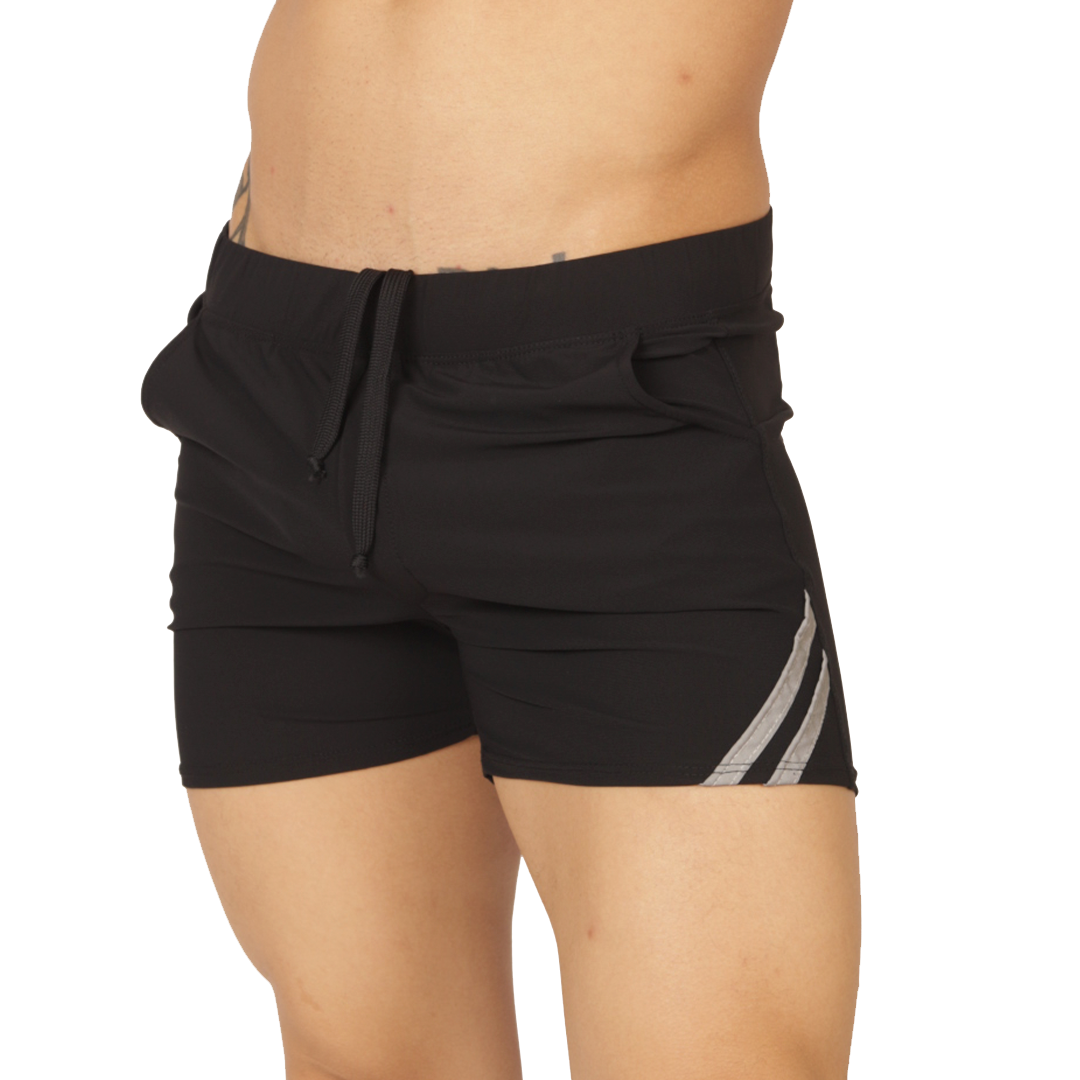 Schwarze Shorts von Gigo Club