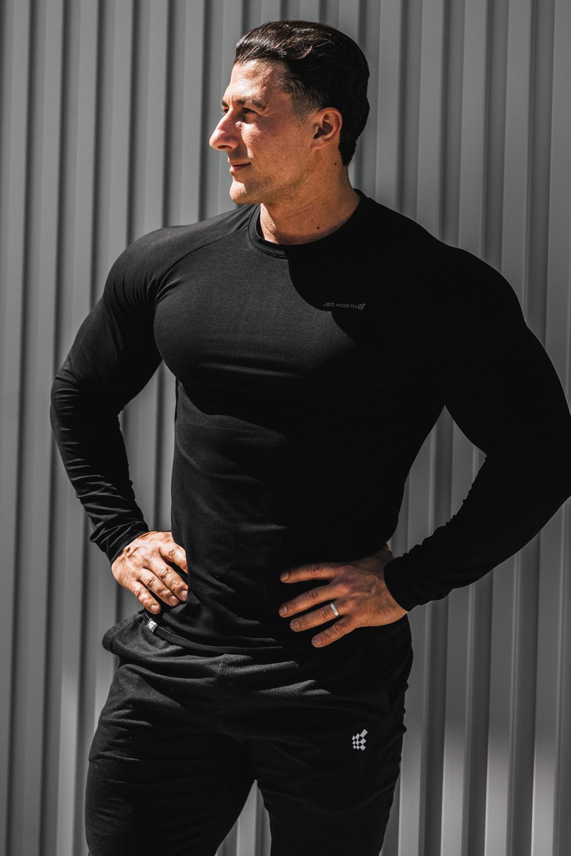 Jed North Titan Muscle-Fit Langarm-T-Shirt - Schwarz