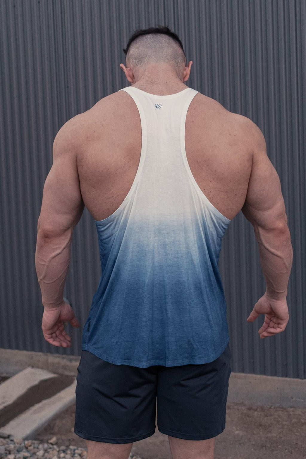 Jed North Men's Classic Bodybuilding Racerback Stringer - Ombre Blue