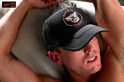 Gorra de camionero para hombre Hard Core 3900 Suck it Piggy - Negro