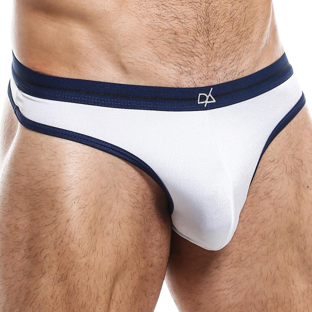 Tanga Daniel Alexander DAK043