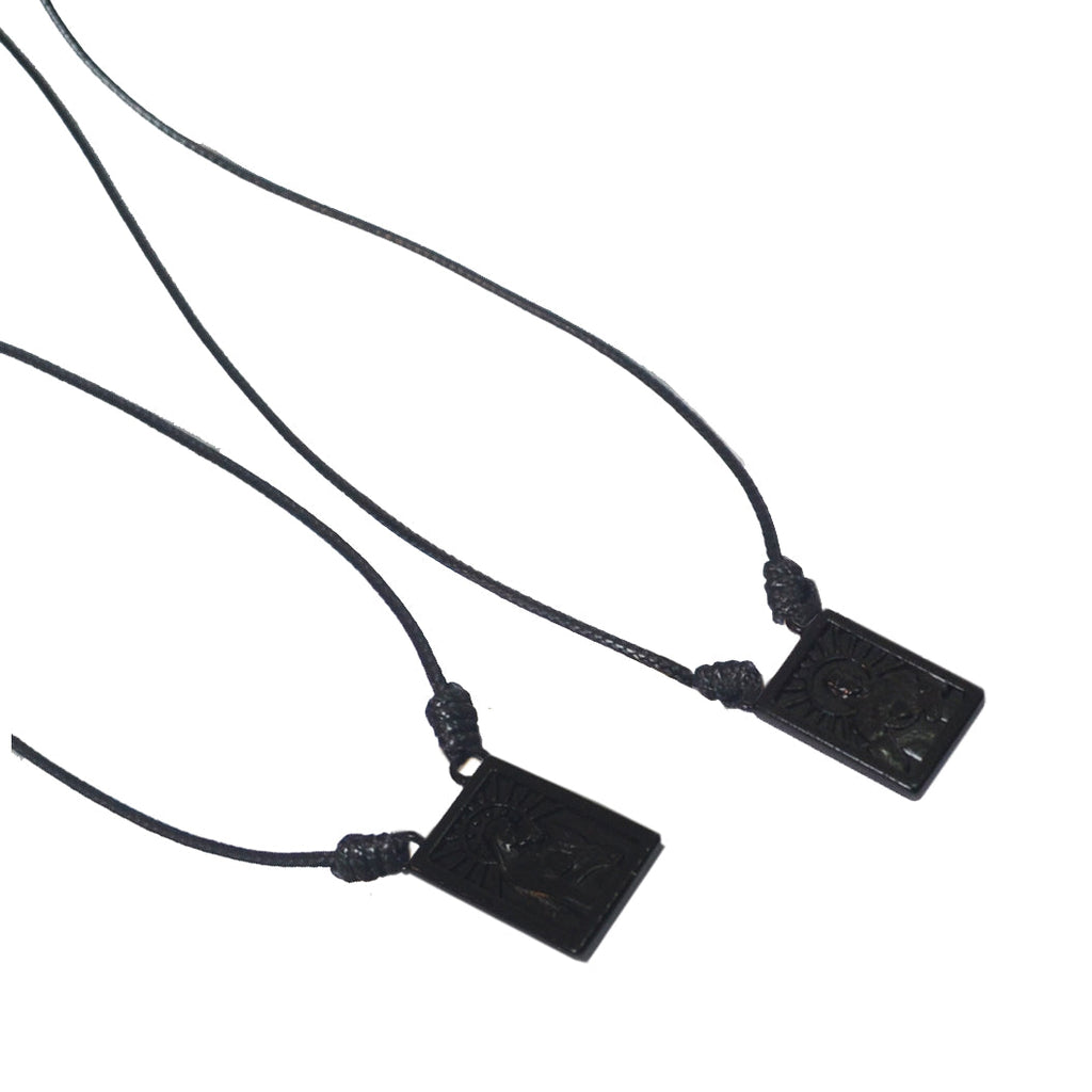 Männliches Skapulier mit Kordel in 5 Farben des Anhängers Schwarz, Silber, Vintage Gold, Gold, Graphit Skapulier - Herrenhalskette - Männerschmuck