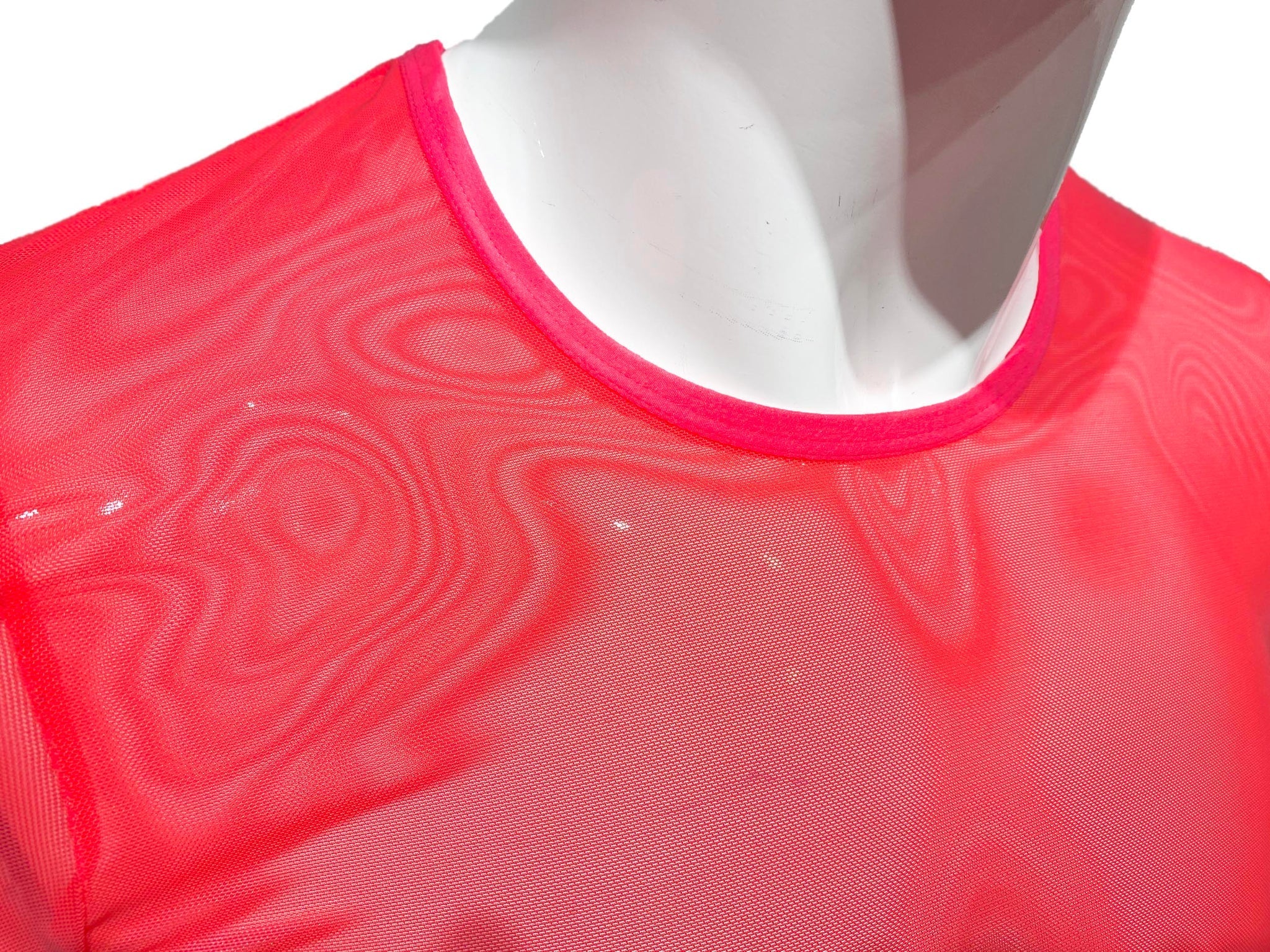 FINE MESH TEE - DealByEthan.gay loves KNOBS