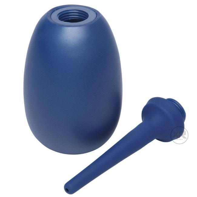 Pera de enema con punta flexible