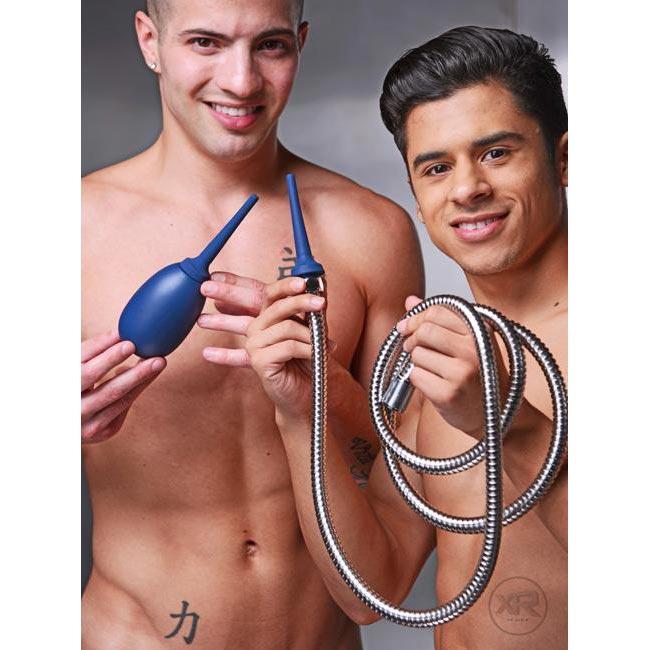 Pera de enema con punta flexible