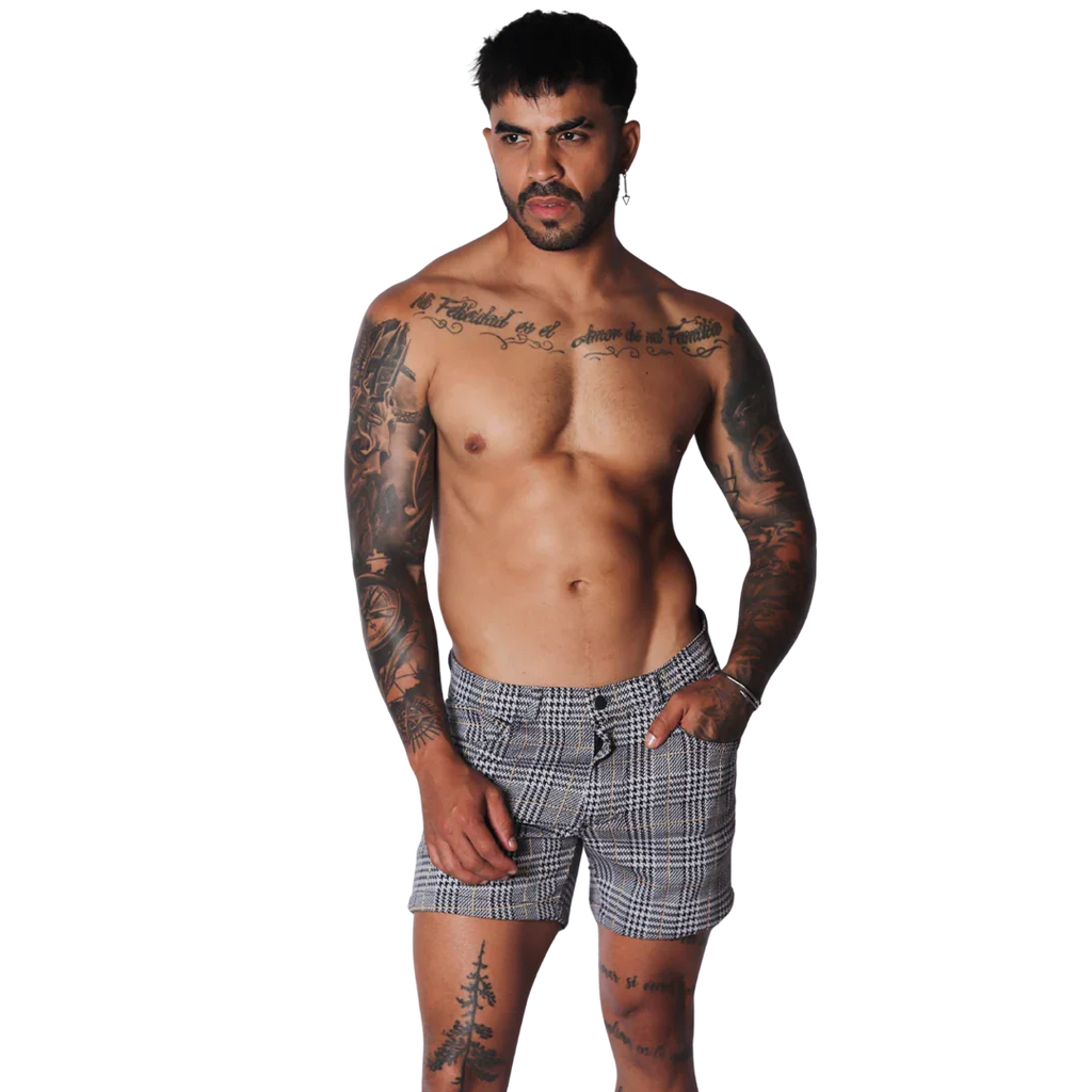 Men’s Gigo Sunday Gold short in a black and white glen plaid pattern with a tailored, slim-fit silhouette.