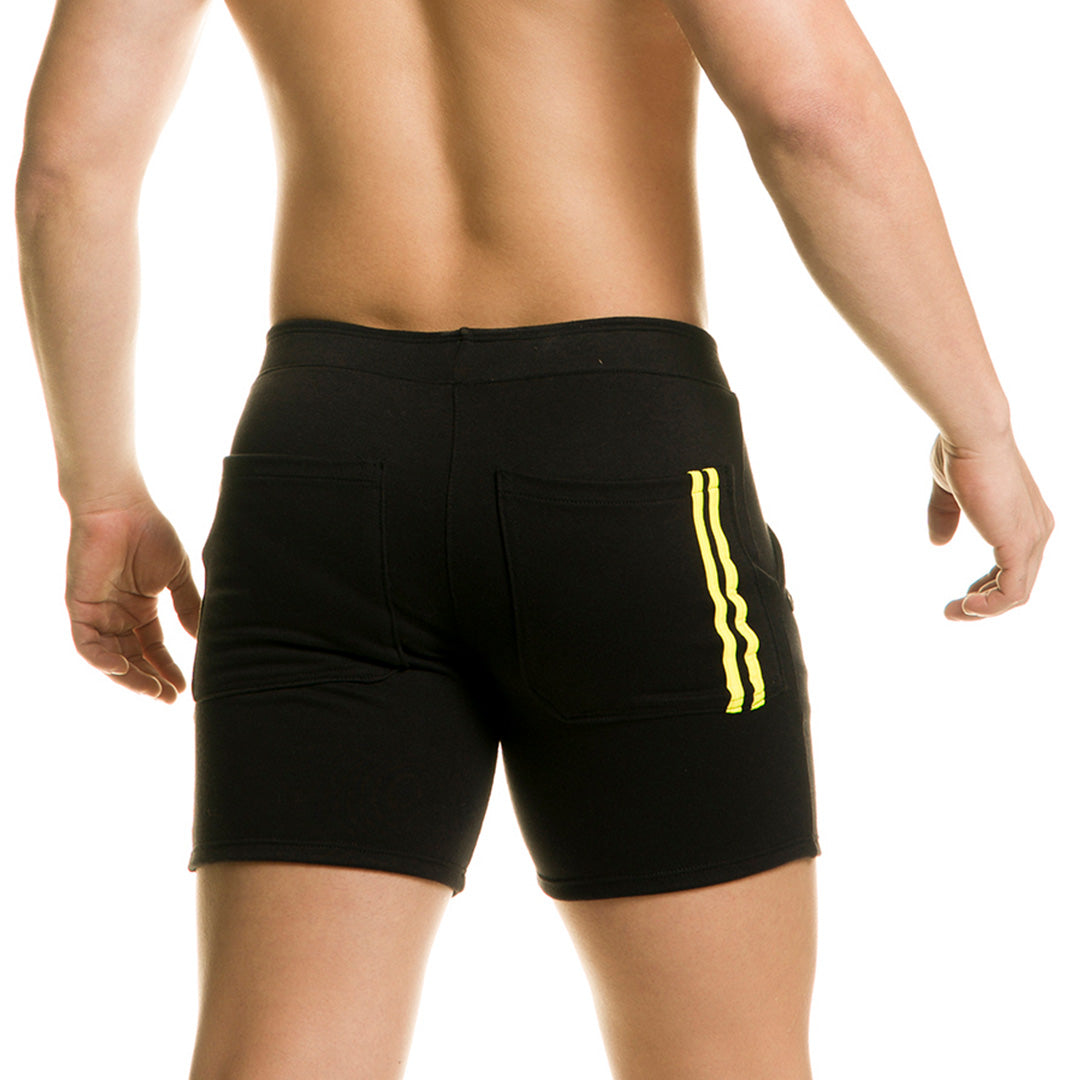 CHARI BLACK SHORT - Men's black sport shorts