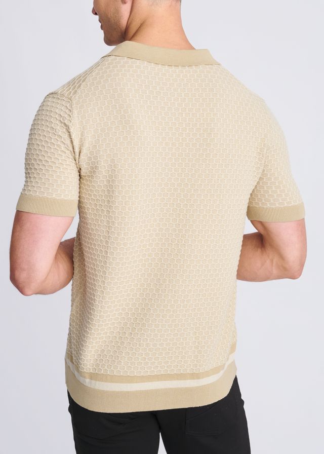 Beige short-sleeved polo shirt with honeycomb textured knit and ribbed collar cuffs and hem in knit fabric