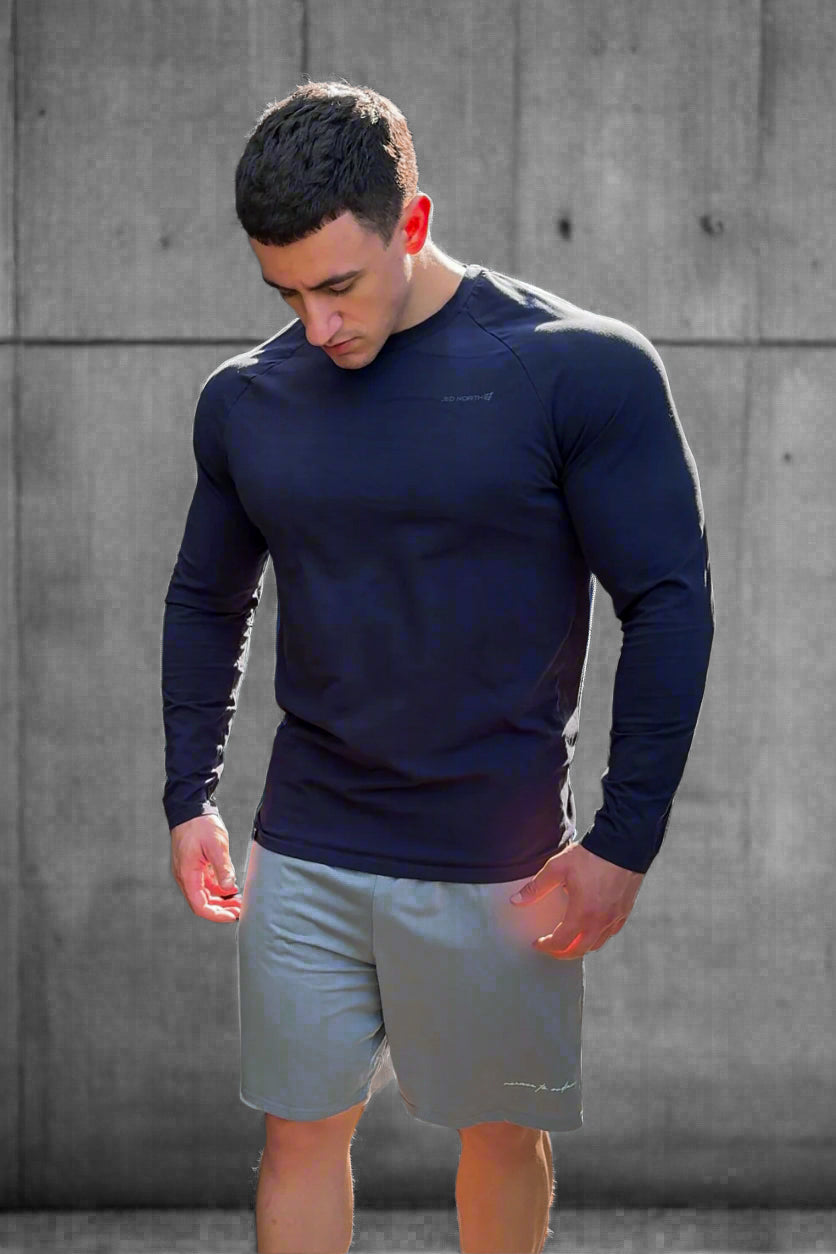Jed North Titan Muscle-Fit Langarm-T-Shirt - Marineblau