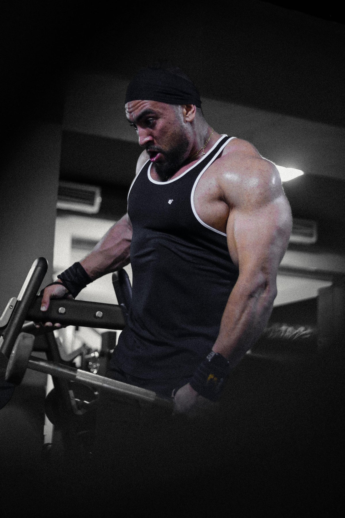 Jed North Fast-Dry Bodybuilding Workout Stringer - Schwarz mit Weiß