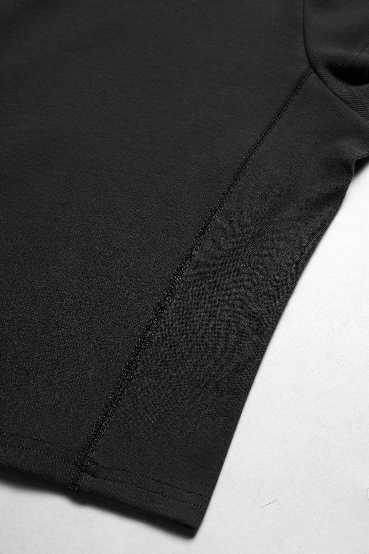 JJ Malibu Cap Sleeve Rib Knit Crop Top - Black - DealByEthan.gay loves JJ Malibu