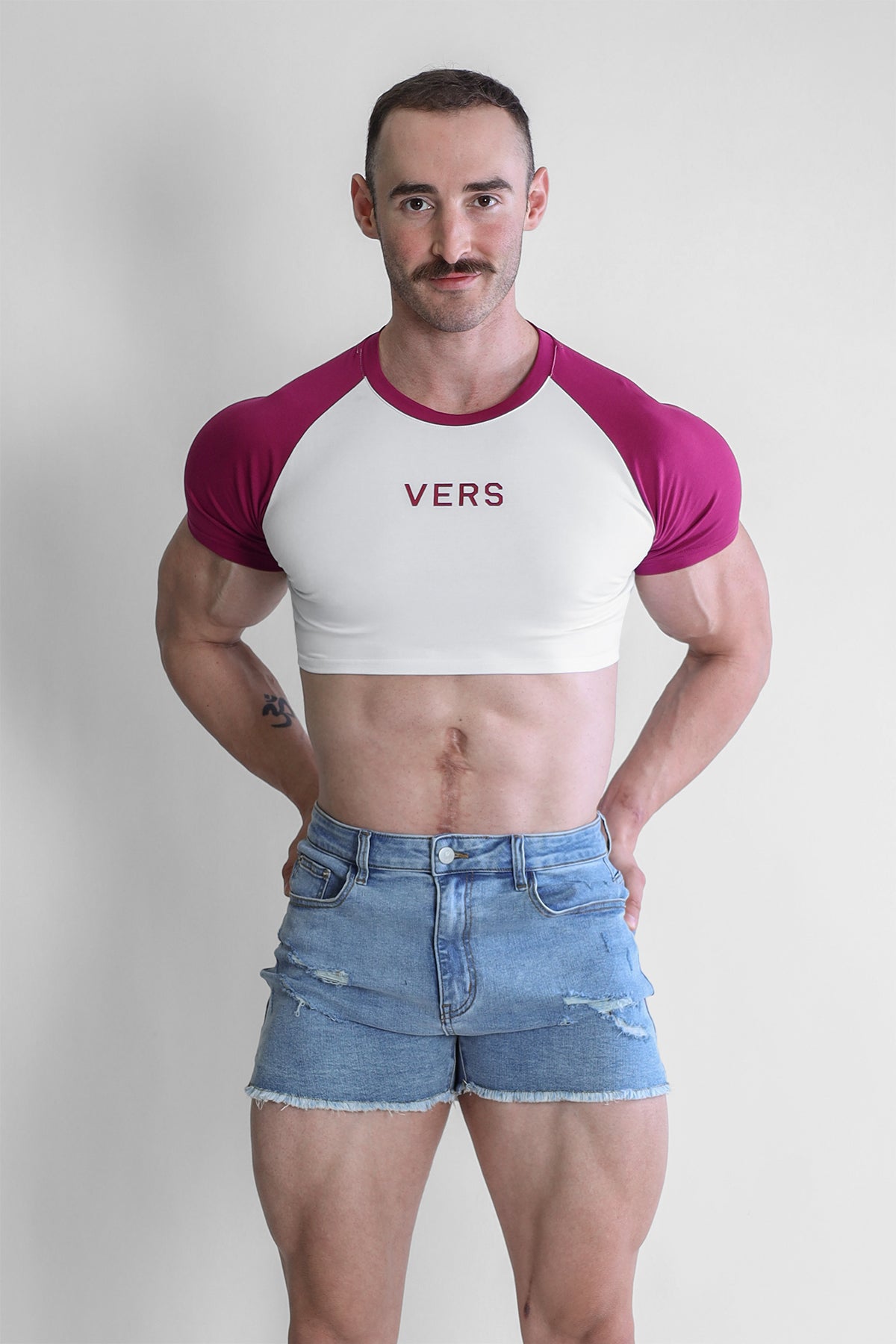 JJ Malibu Muscle-Fit Crop Tee - Versatile - DealByEthan.gay loves JJ Malibu