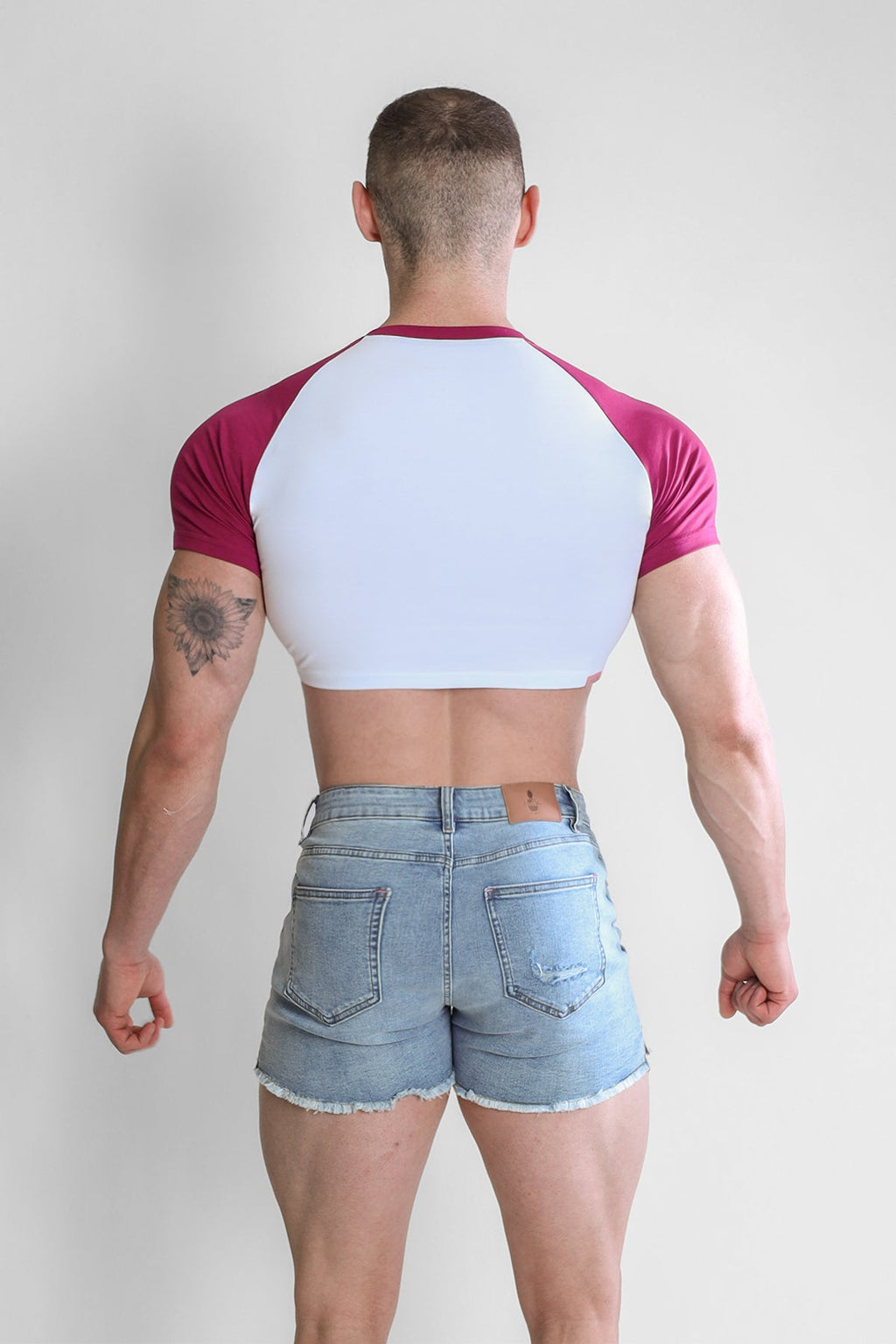 JJ Malibu Muscle-Fit Crop Tee - Versatile - DealByEthan.gay loves JJ Malibu