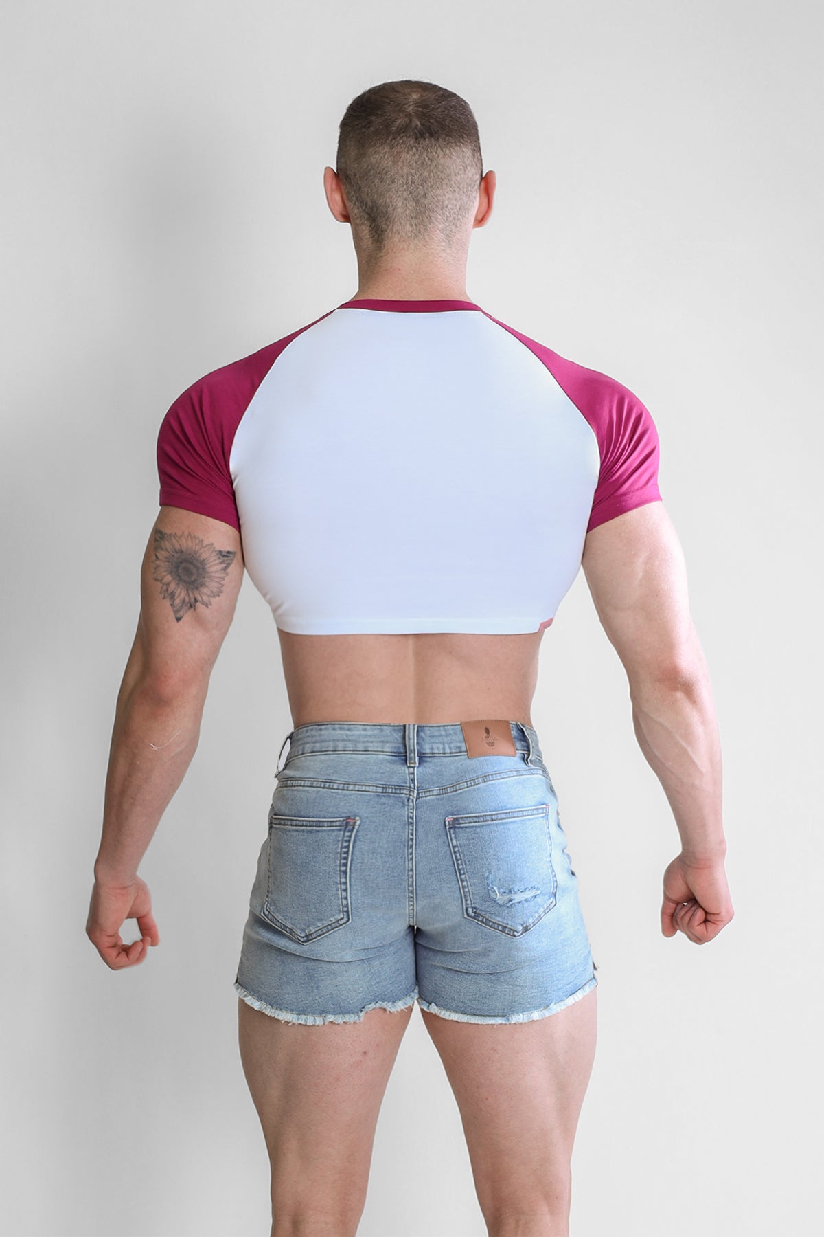 JJ Malibu Muscle-Fit Crop Tee - Versatile - DealByEthan.gay loves JJ Malibu