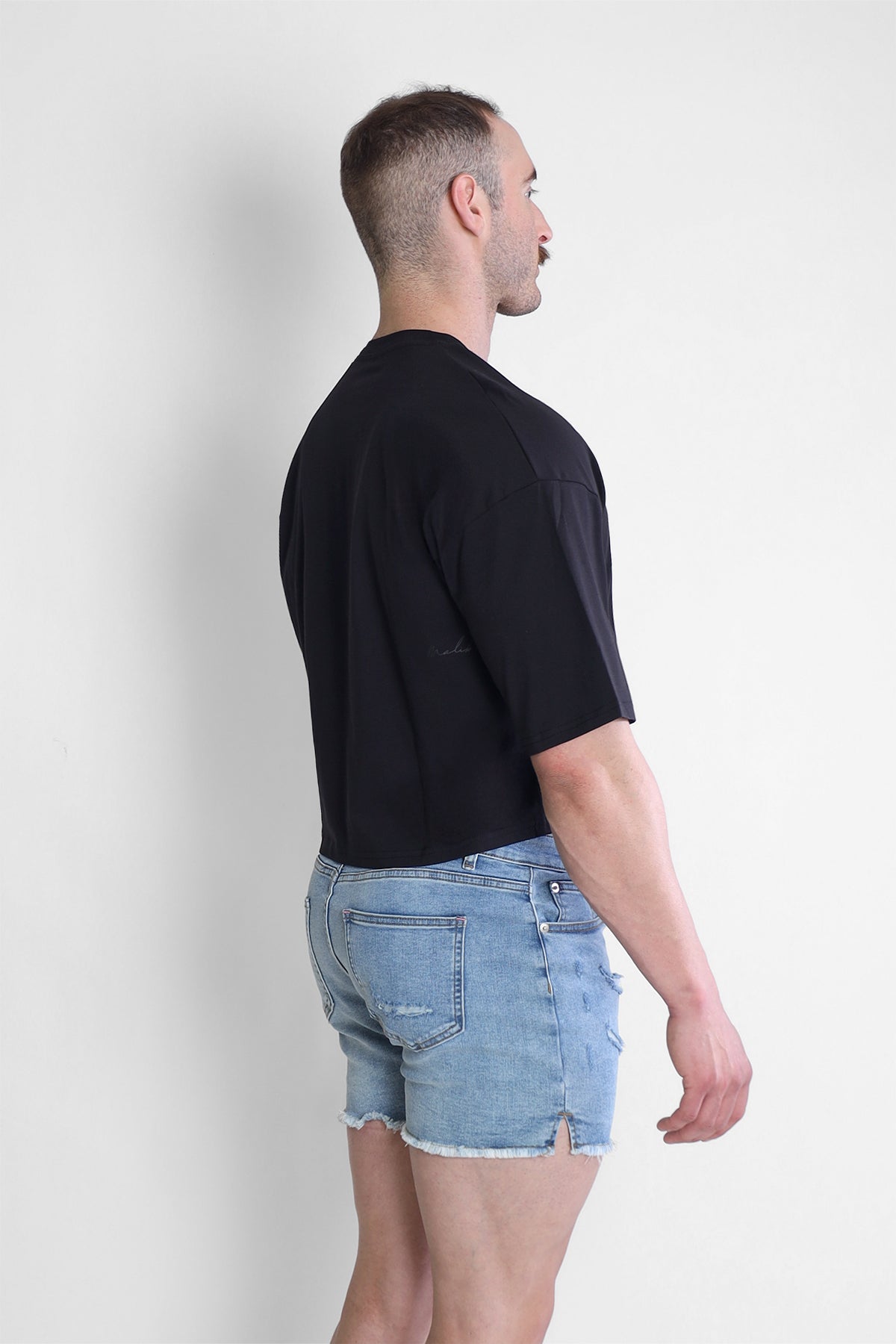 JJ Malibu Oversized Relaxed Crop Top - Black - DealByEthan.gay loves JJ Malibu