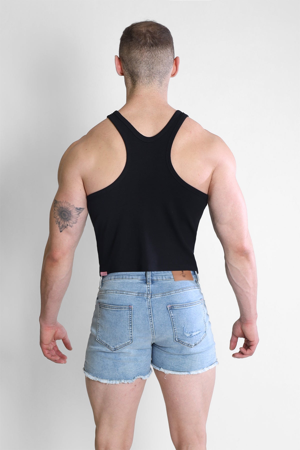 JJ Malibu Scooped Racer V Tank Top - Schwarz