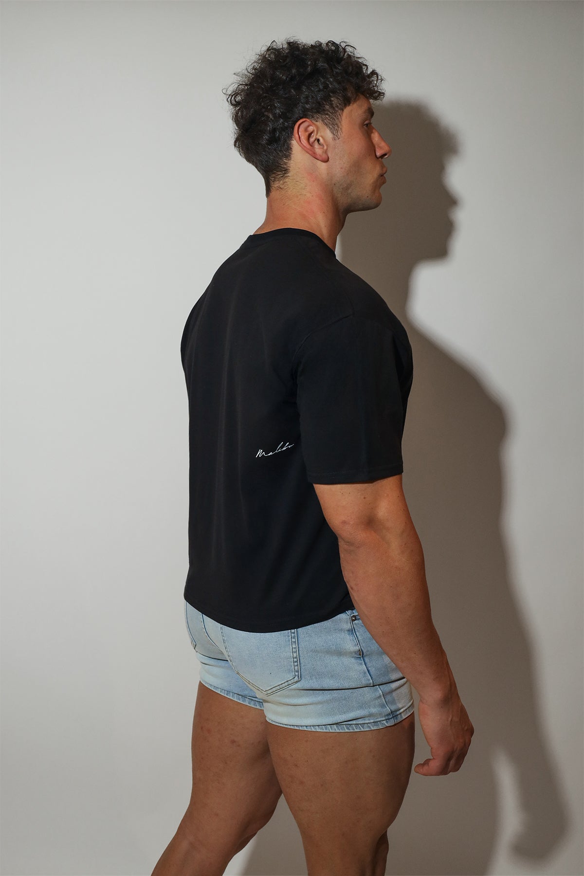 JJ Malibu Oversized Relaxed Crop Top – Mitternachtsschwarz