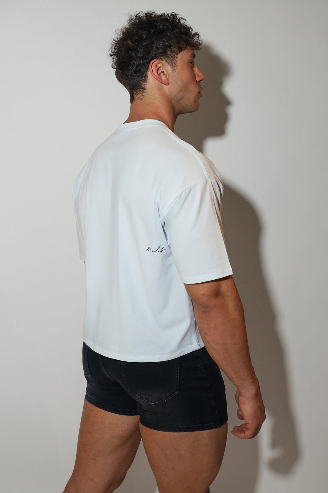 JJ Malibu Oversized Relaxed Crop Top – Elfenbein