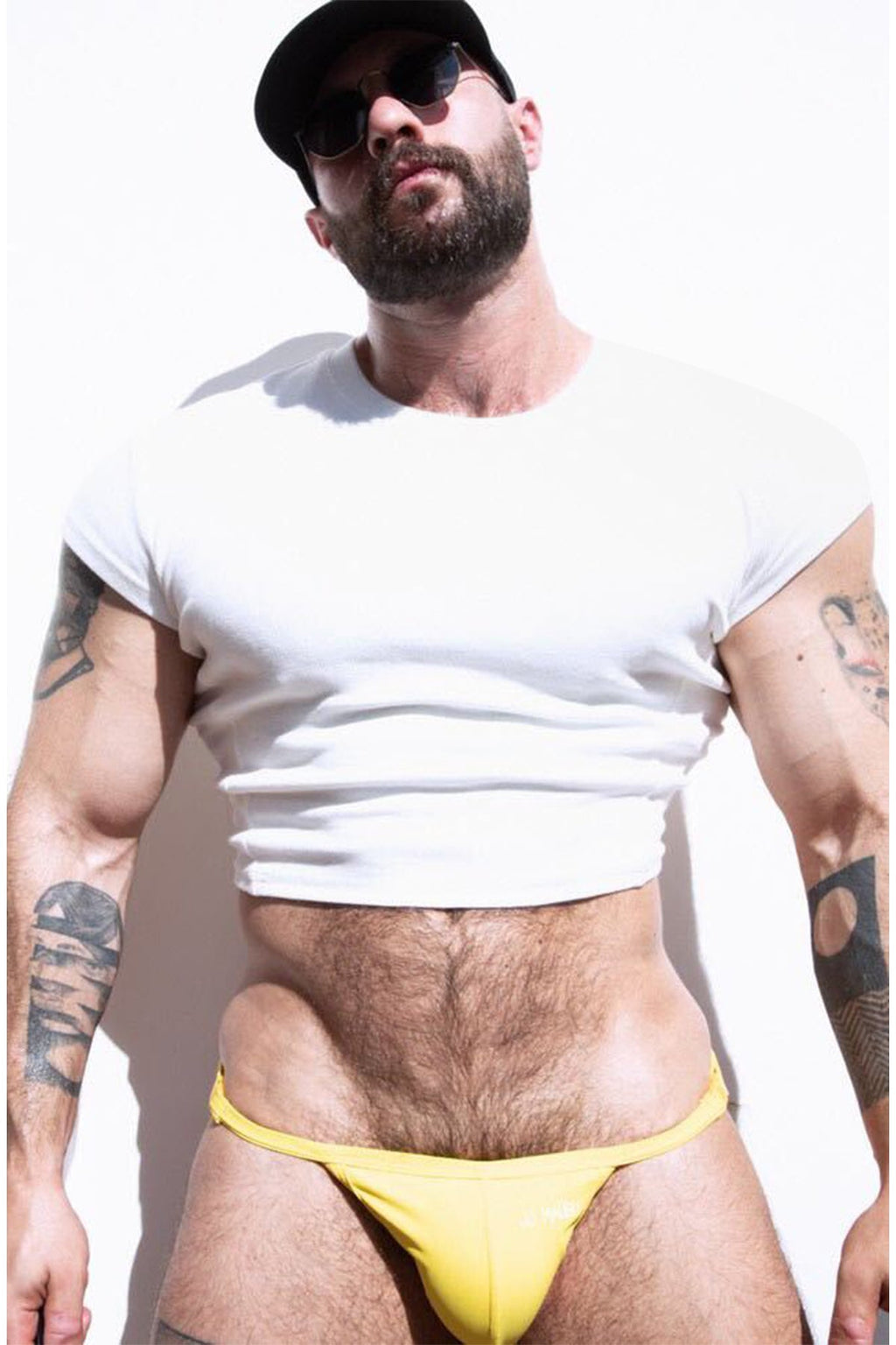 Kurzes, geripptes Stricktop mit kurzen Ärmeln – Elfenbein