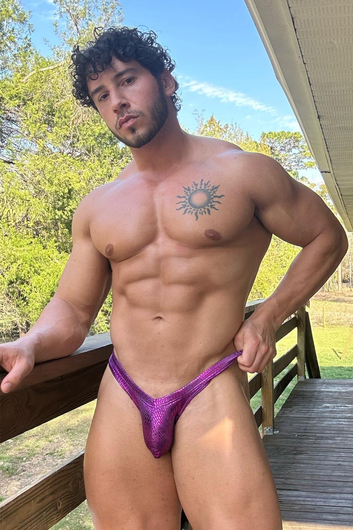 JJ Malibu Metallica Slip mit Ausbuchtungstasche – Hot Pink Croc