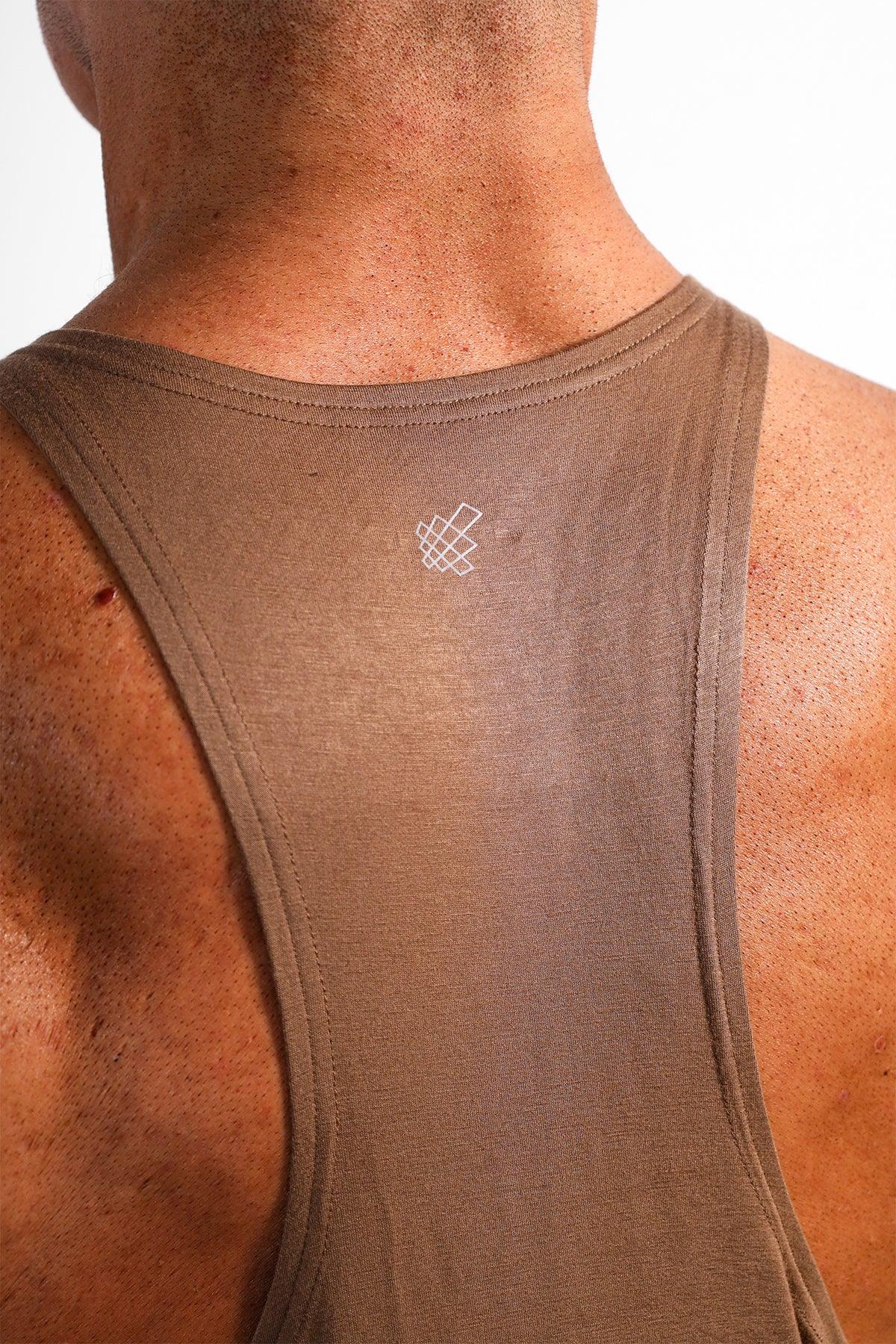 Jed North Klassischer Bodybuilding-Racerback-Stringer – Walnussbraun