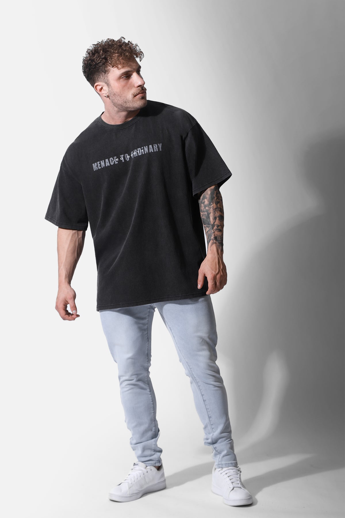 Vintage Oversized T-Shirt - Bedrohung für das Gewöhnliche