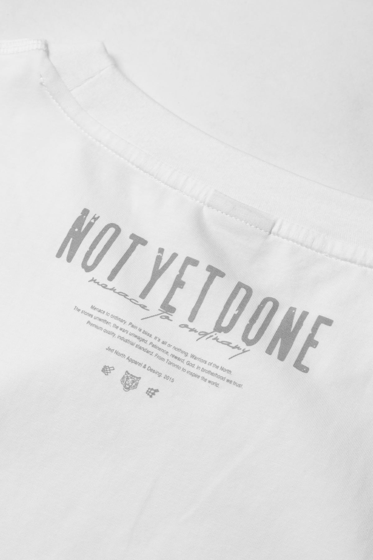Camiseta corta extragrande con corte sin rematar Jed North - Blanca