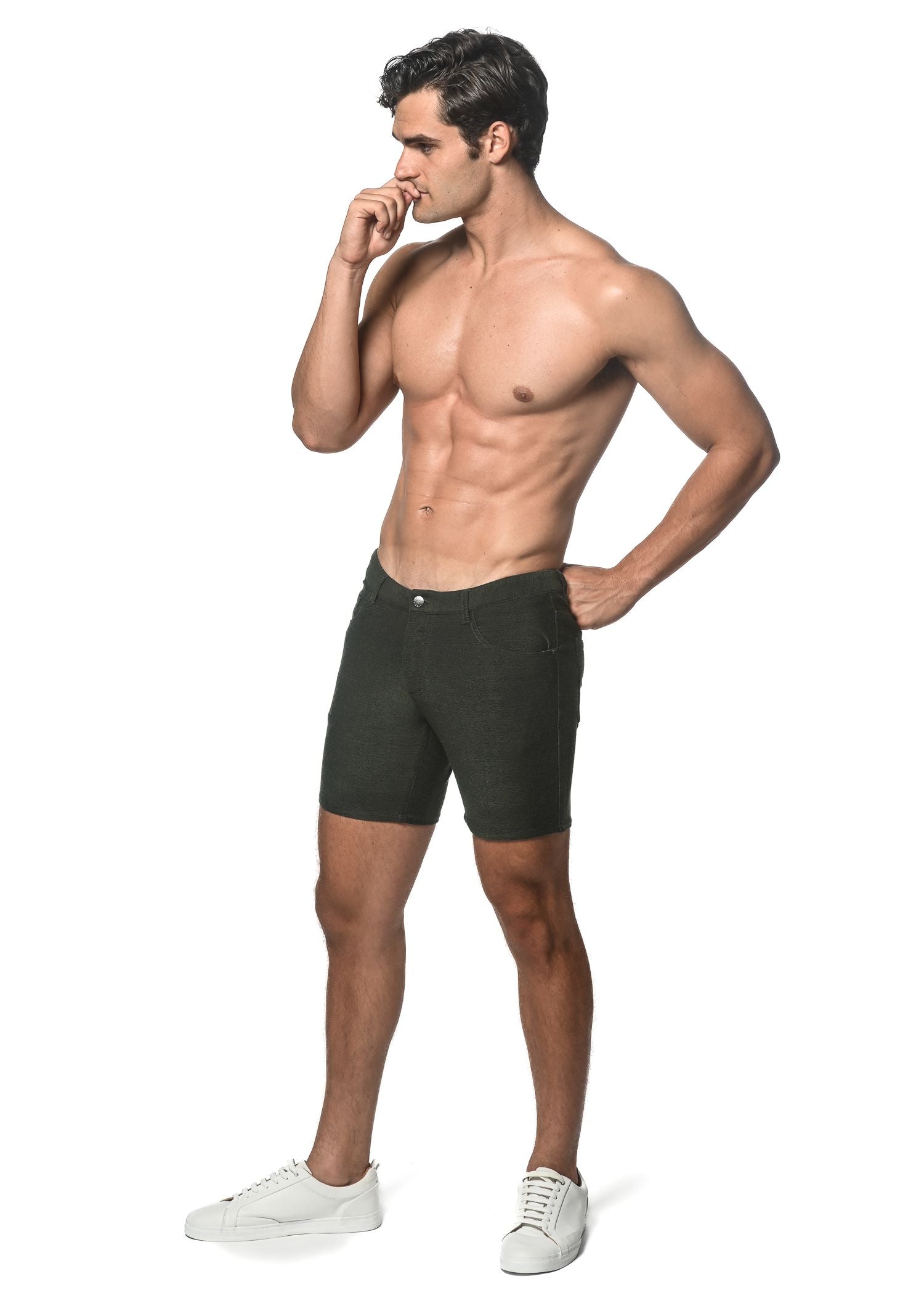 PANTALÓN CORTO DE PUNTO ELÁSTICO CON BUCLE